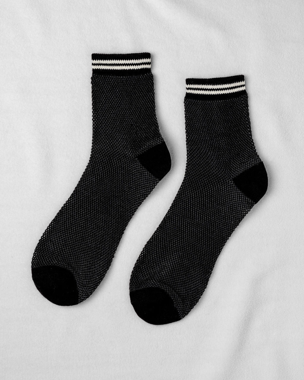 MESH SNEAKER SOCKS - Black