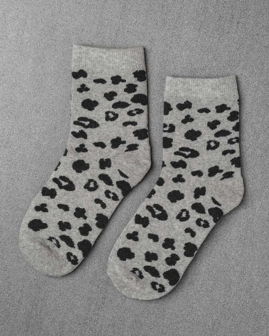 LEOPARD SOCKS - Heather Grey