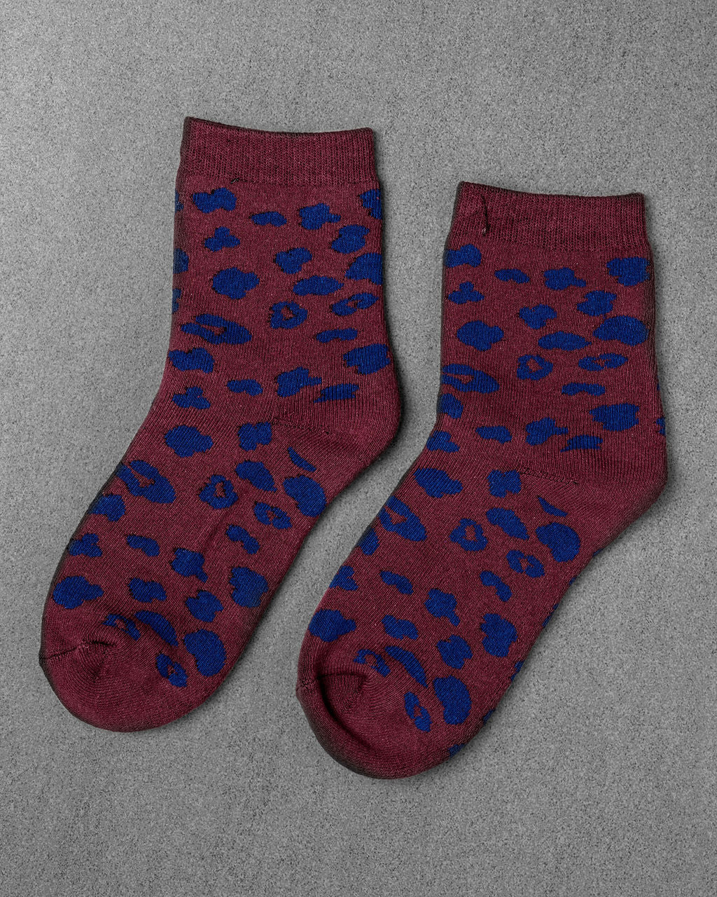 LEOPARD SOCKS - Merlot