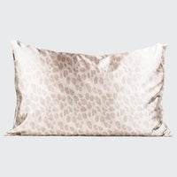 KITSCH - Satin Pillowcase Standard - Leopard